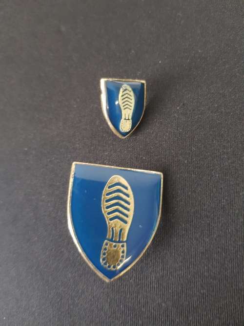 Tracker Badge Set:Mess Dress and Beret 1 and 2 Pins Original
