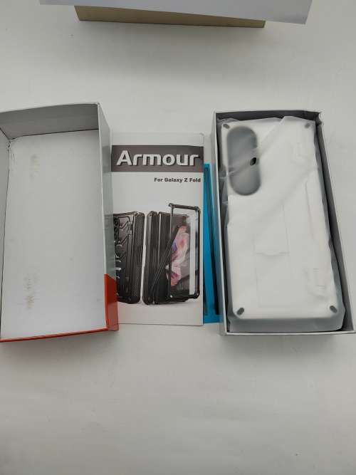 Samsung Galaxy Z Fold 4/ Z Fold 3 Armor Hinge Case - white