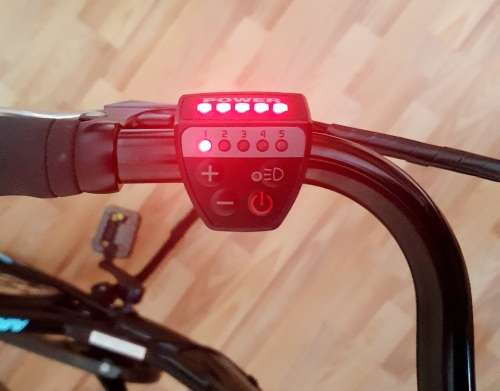 *MINT CONDITION* Avalanche e-go City E-Bike