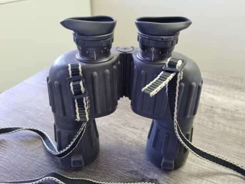 Steiner 9x40 Safari Binoculars | Nikon Monarch 10x42 DFC Binoculars