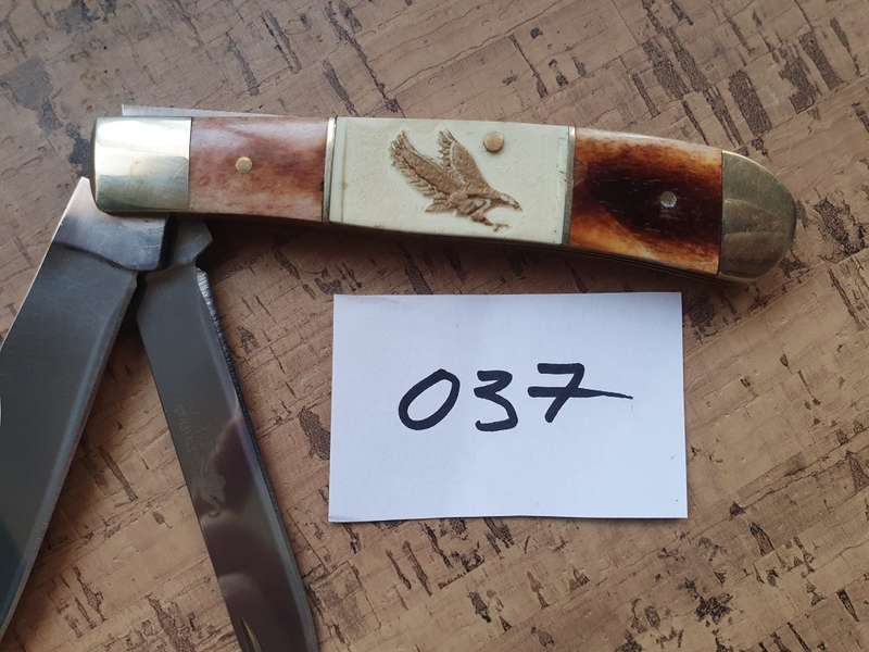 Buffalo Rivers trappers knife