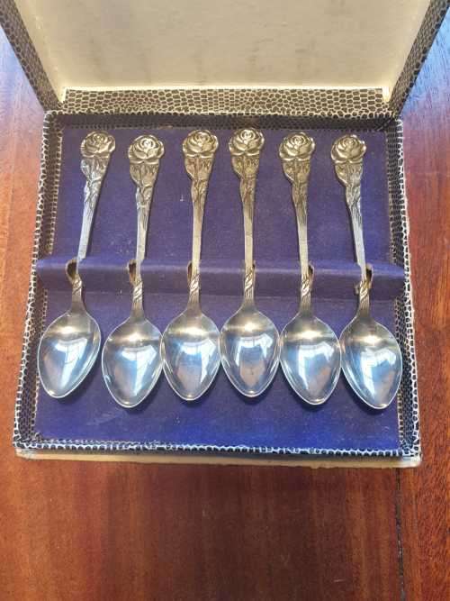 Set of Teaspoons