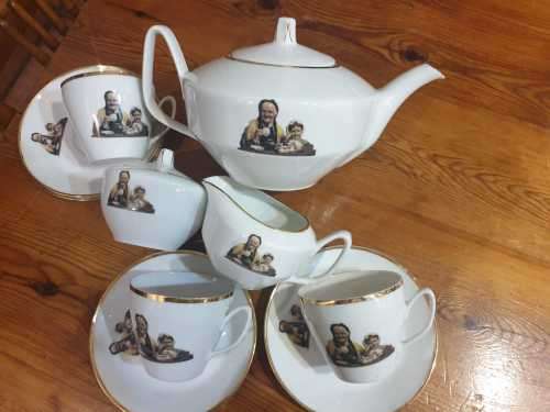 EXTREMELY RARE MAZAWATTEE Tea Set