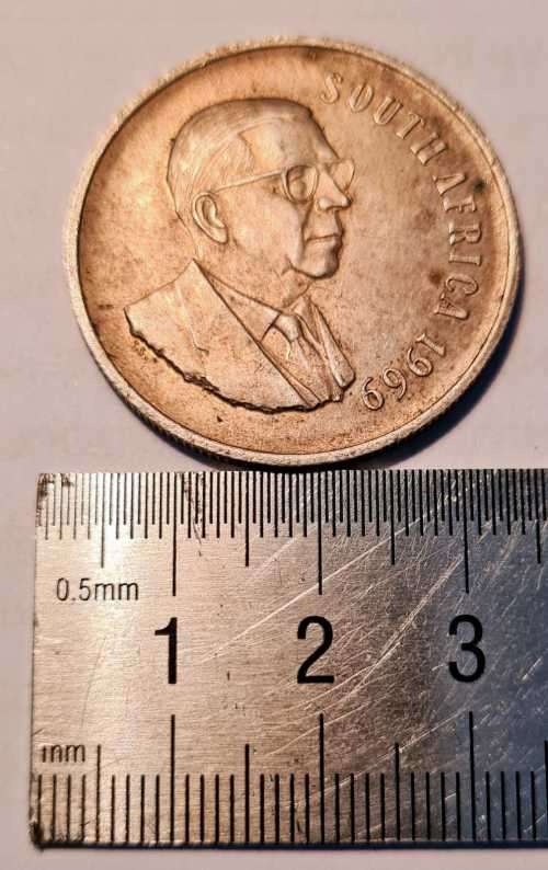1969 Eben Donges R1 Coin