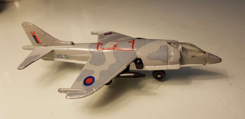 MATCHBOX 1980 HARRIER  SB 27 MILITARY FIGHTER JET BOMBER PLANE DIE-CAST - 1/43 SCALE.