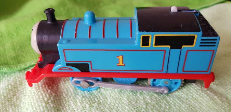 MODEL TRAIN - THOMAS THE "BIG" BLUE STRONG TANK ENGINE.