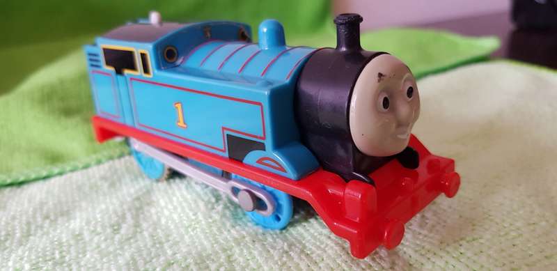 THOMAS THE BLUE TANK ENGINE - MODEL TRAIN