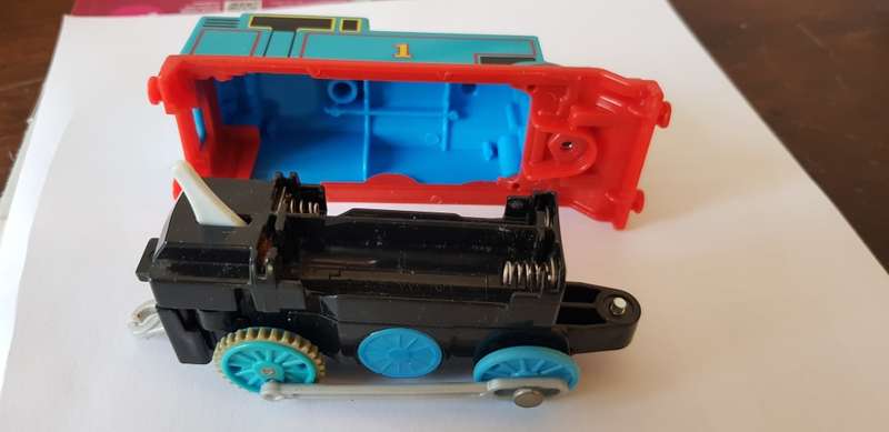MODEL TRAIN - THOMAS THE "BIG" BLUE STRONG TANK ENGINE.