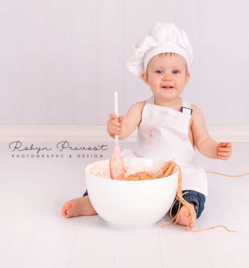 childrens embroidered apron and chefs hat