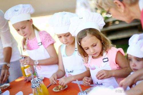childrens embroidered apron and chefs hat