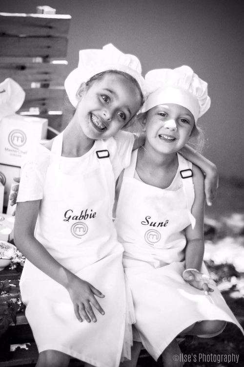 childrens embroidered apron and chefs hat