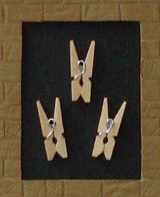 mini pegs