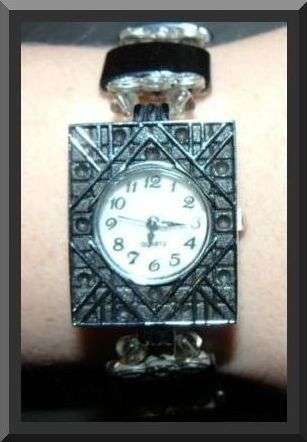 Ladies Quartz Watch with Hemetite Strap