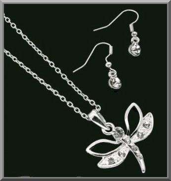 Charming Crystal Dragonfly Necklace Set