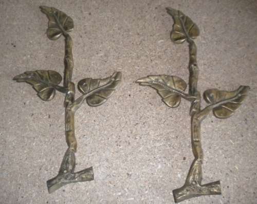 ANTIQUE SOLID BRASS DECOR FOR TOP OF KIST