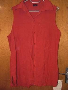 Size XL - Ladies Red Button Top