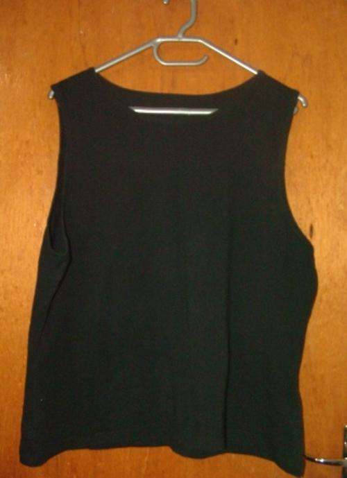 Size XL - Ladies Black Top - As New