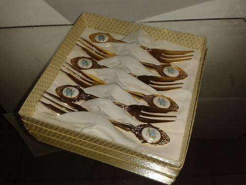 Old English Shabby Rose 24 carat Gold Plated Eetrite Cake Forks (Possibly made to match Royal Albert