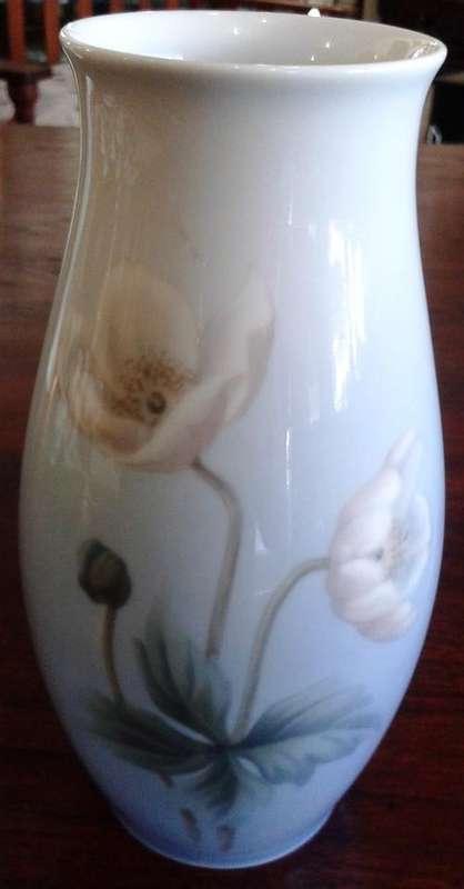 Bing Gromdahl Poppy Vase 1948-1951.