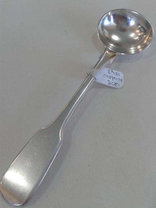 Hallmarked Silver Salt Spoon London C1843 by Richard Britton