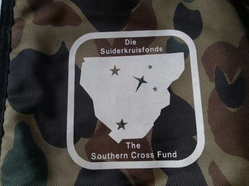 S.A.D.F/ S.ARMY - Die Suiderkruis Fonds - The Southern Cross Fund  zipper bag