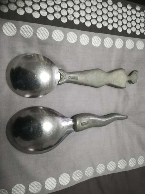 CAROL BOYES SPOONS X 2