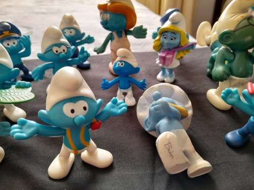 SMURF TOYS