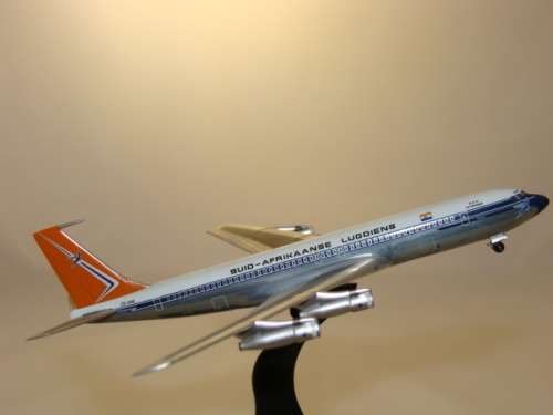 SAA South African Airways B707-300, ZS--SAE, "WINDHOEK', scale 1/400 by AVIATION 400