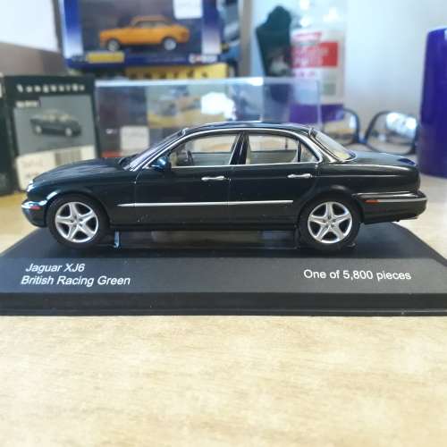 CORGI VANGUARDS  JAGUAR XJ6, 1/43, DIE-CAST, MINT IN BOX