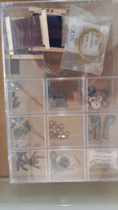 Latina 22453 Bluenose II Ship Model Kit, 22453, 1:75, tall schooners, New in box