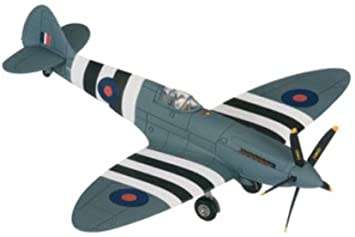Corgi Aviation Archive Collector Series AA38702 Supermarine Spitfire PR.Mk XIX Diecast Model RAF BBM