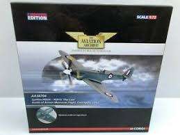 Corgi Aviation Archive Collector Series AA38704 Supermarine Spitfire PR.Mk XIX Diecast Model RAF