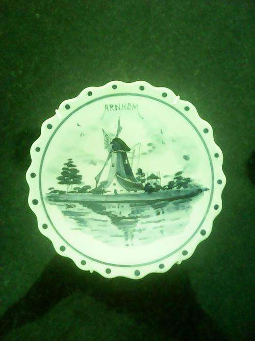 Pretty Delft Plate