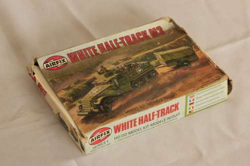 Airfix White Half-Track M3 H0/00 Model Kit
