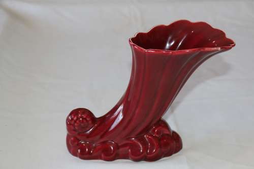 Vintage Art Deco "Drostdy" Burgundy Vase