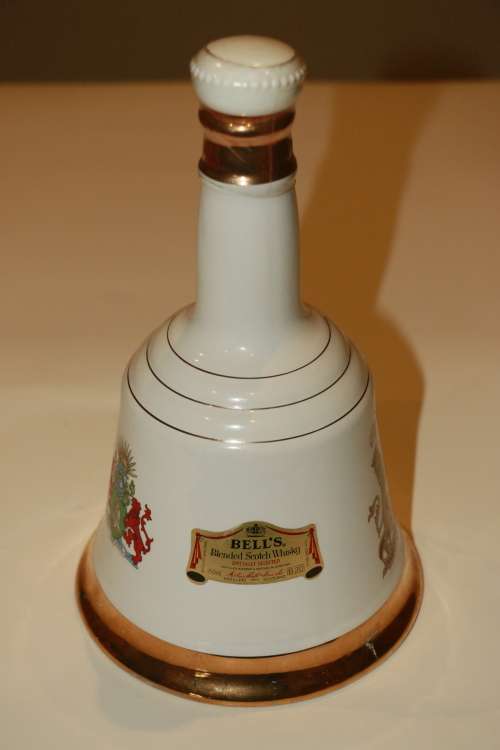 Bell's Decanter Royal Wedding "The Marriage of Prince Andrew with Miss Sarah Ferguson" (Sealed)