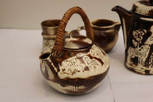 Vintage Hand Painted Crescent Ware Tea/Coffee Serving Set (Kruger Park)
