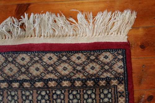 Vintage Persian Carpet (307 x 78 cm)