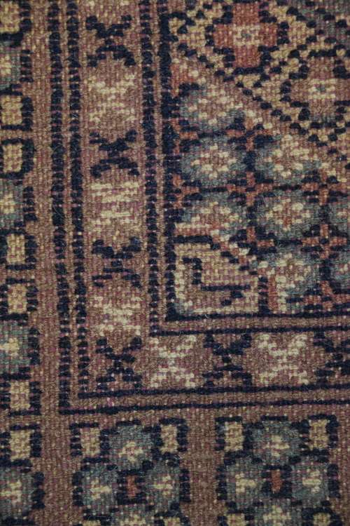 Vintage Persian Carpet (307 x 78 cm)