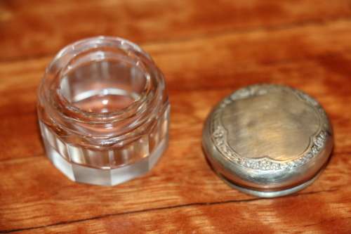 Vintage Ointment Pod with Silver Lid - Chester c.1911