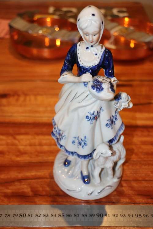 Vintage Capodimonte Italian Porcelain Figurines