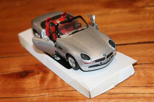 NewRay - BMW Z8
