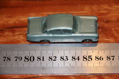 Lesney - 1958 Vauxhall Cresta - No.22