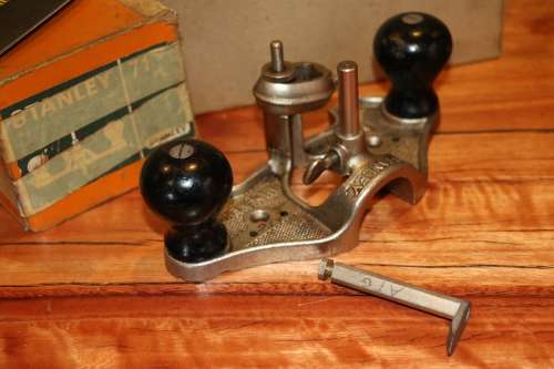 Vintage Stanley No.71 Router Plane in Box