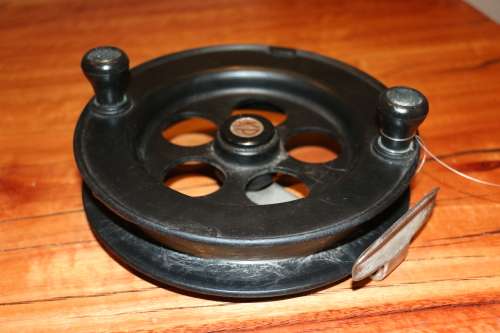 Vintage KP Fishing Reel (20cm)