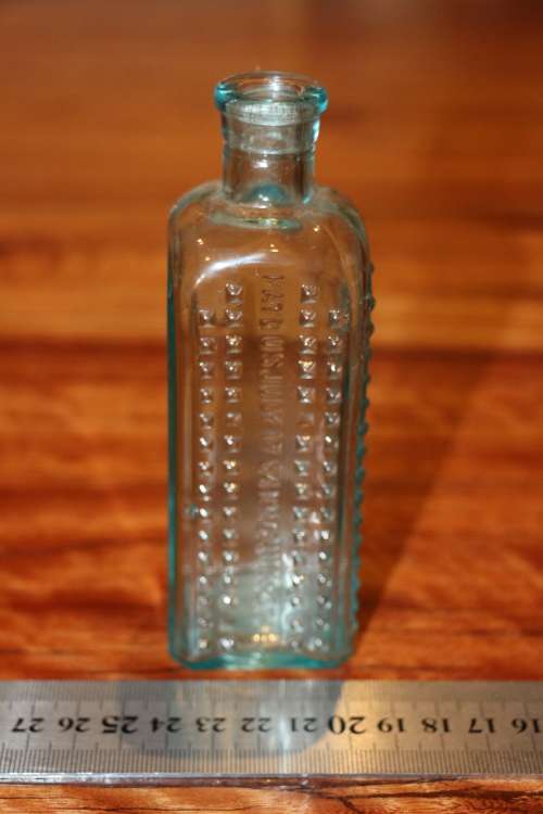 Vintage Medicine Bottle - Vapo Cresolene Co