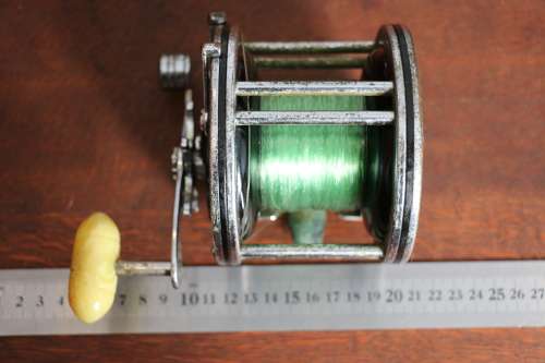 Vintage Penn 49 Fishing Reel "Super Mariner" (USA)