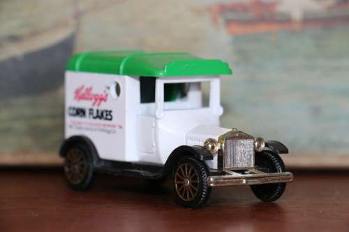 Corgi - Kellog's Corn Flakes - T Ford Van
