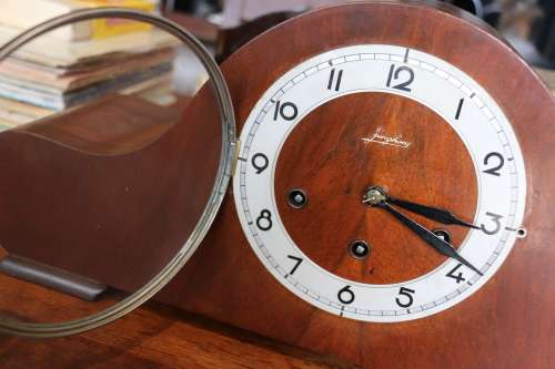 Beautiful Antique JUNGHANS Mantle Clock