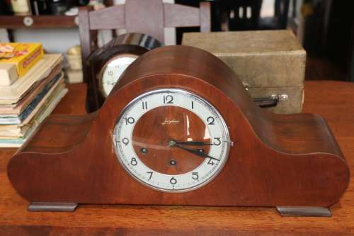 Beautiful Antique JUNGHANS Mantle Clock